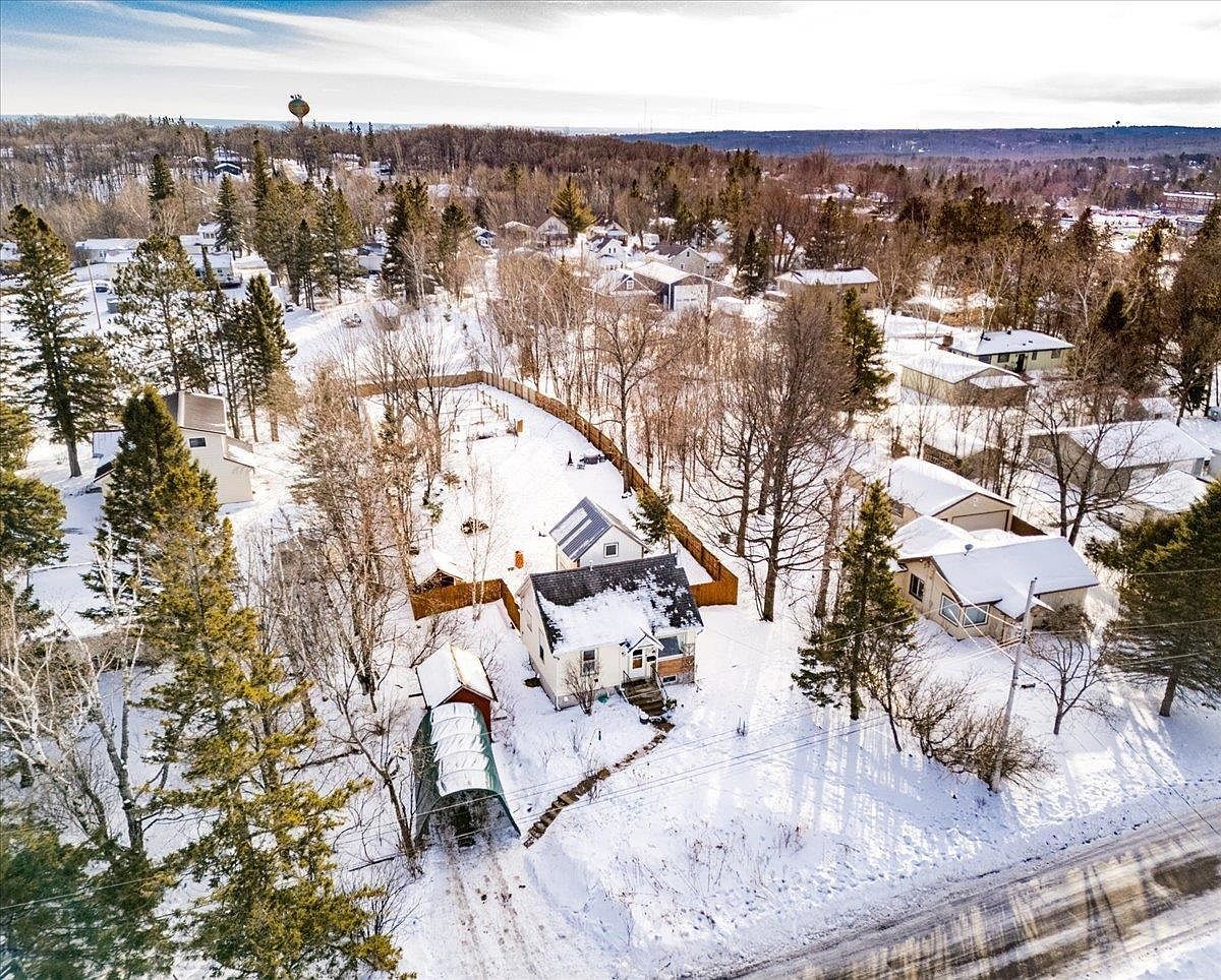 28 Vassar St Duluth, MN 55803 - Thumbnail 5