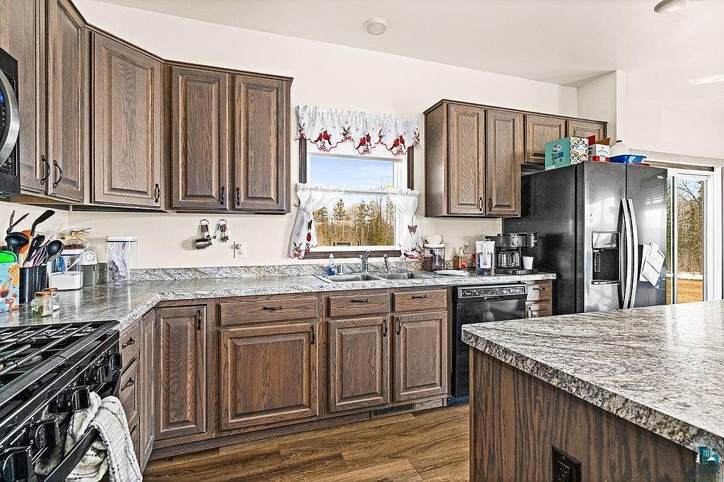 74845 Airport Rd Iron River, WI 54847 - Thumbnail 5