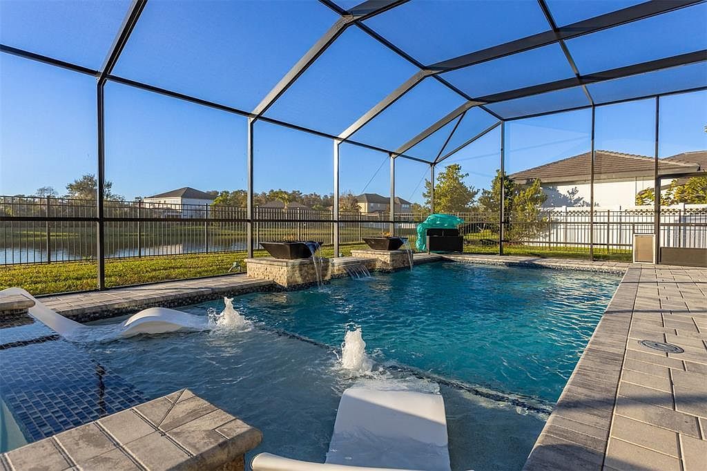 33164 Kateland Dr Wesley Chapel, FL 33545 - Thumbnail 5