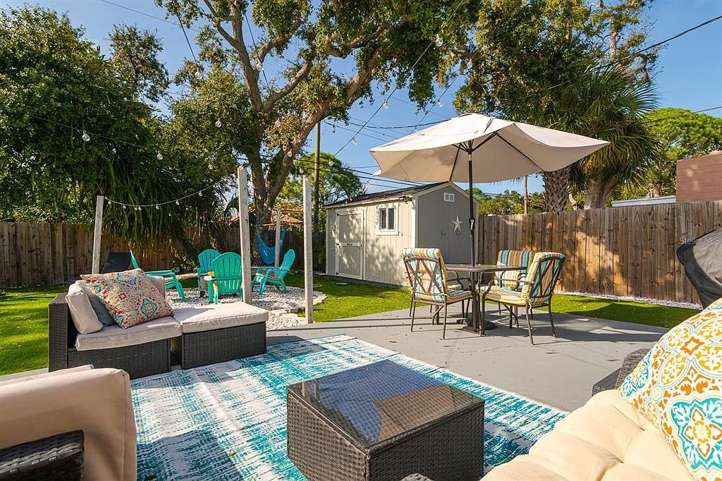 9122 94th St Seminole, FL 33777 - Thumbnail 5