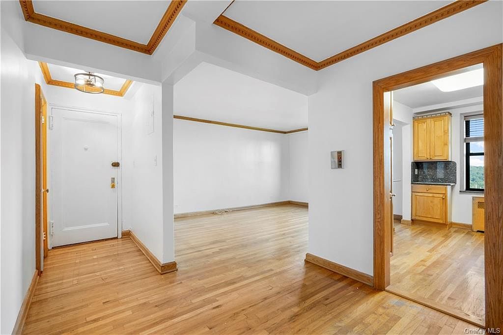 3840 Greystone Ave APT 3Q Bronx, NY 10463 - Thumbnail 5