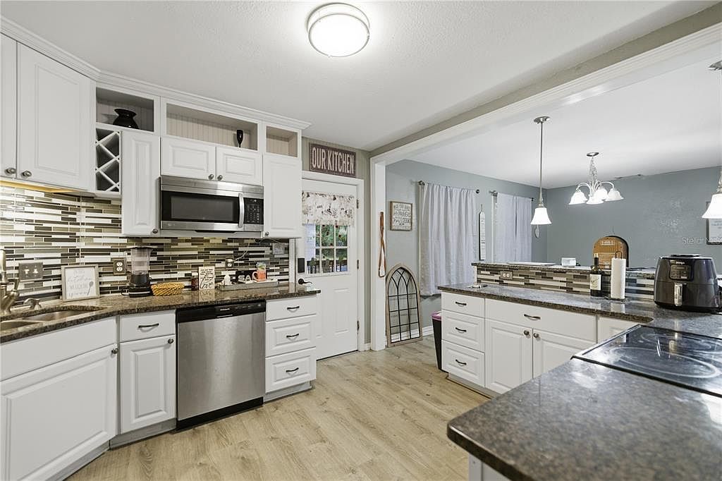 916 NE 28th Ave Ocala, FL 34470 - Thumbnail 5