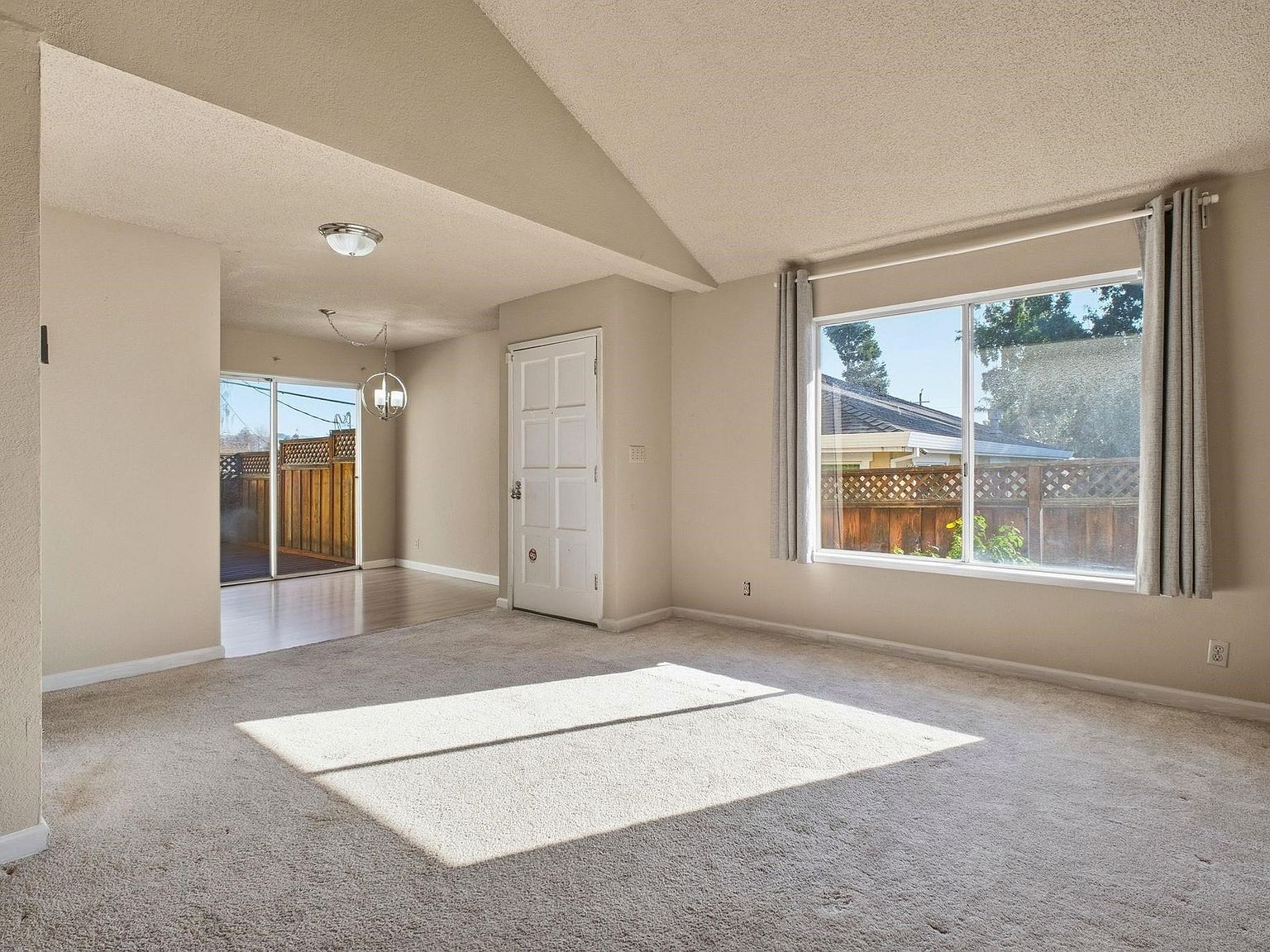 20139 Anita Ave Castro Valley, CA 94546 - Thumbnail 5