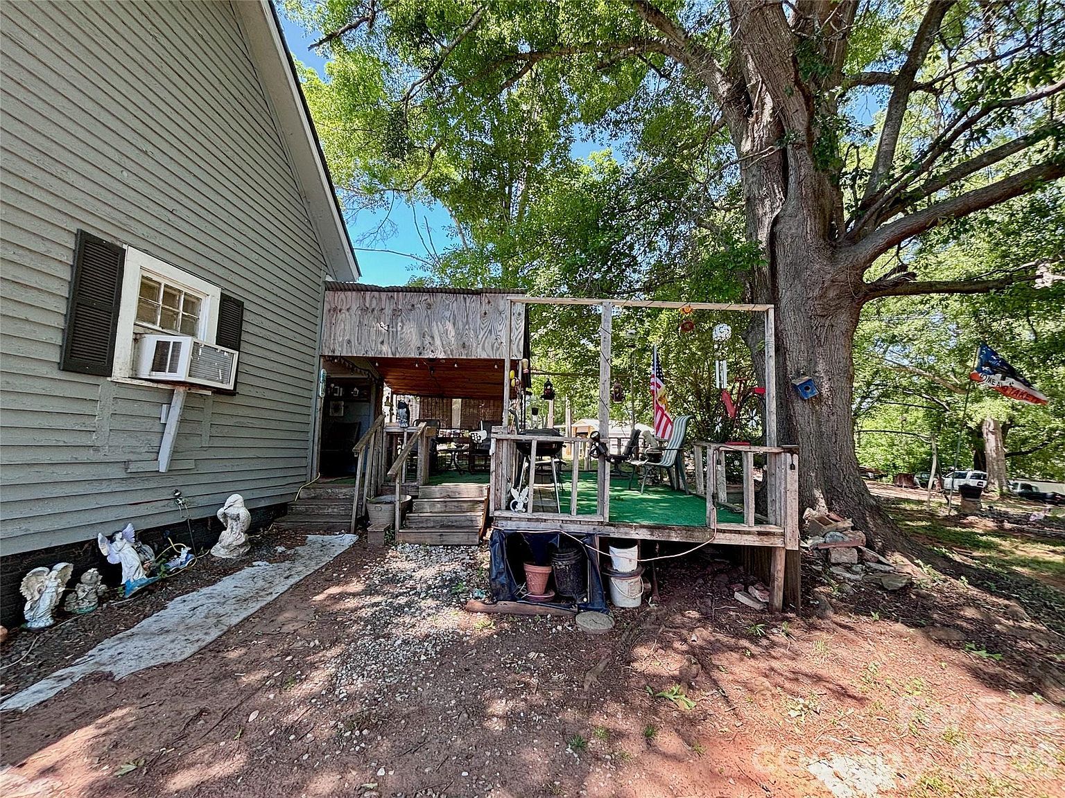 126 West St Ellenboro, NC 28040 - Thumbnail 5
