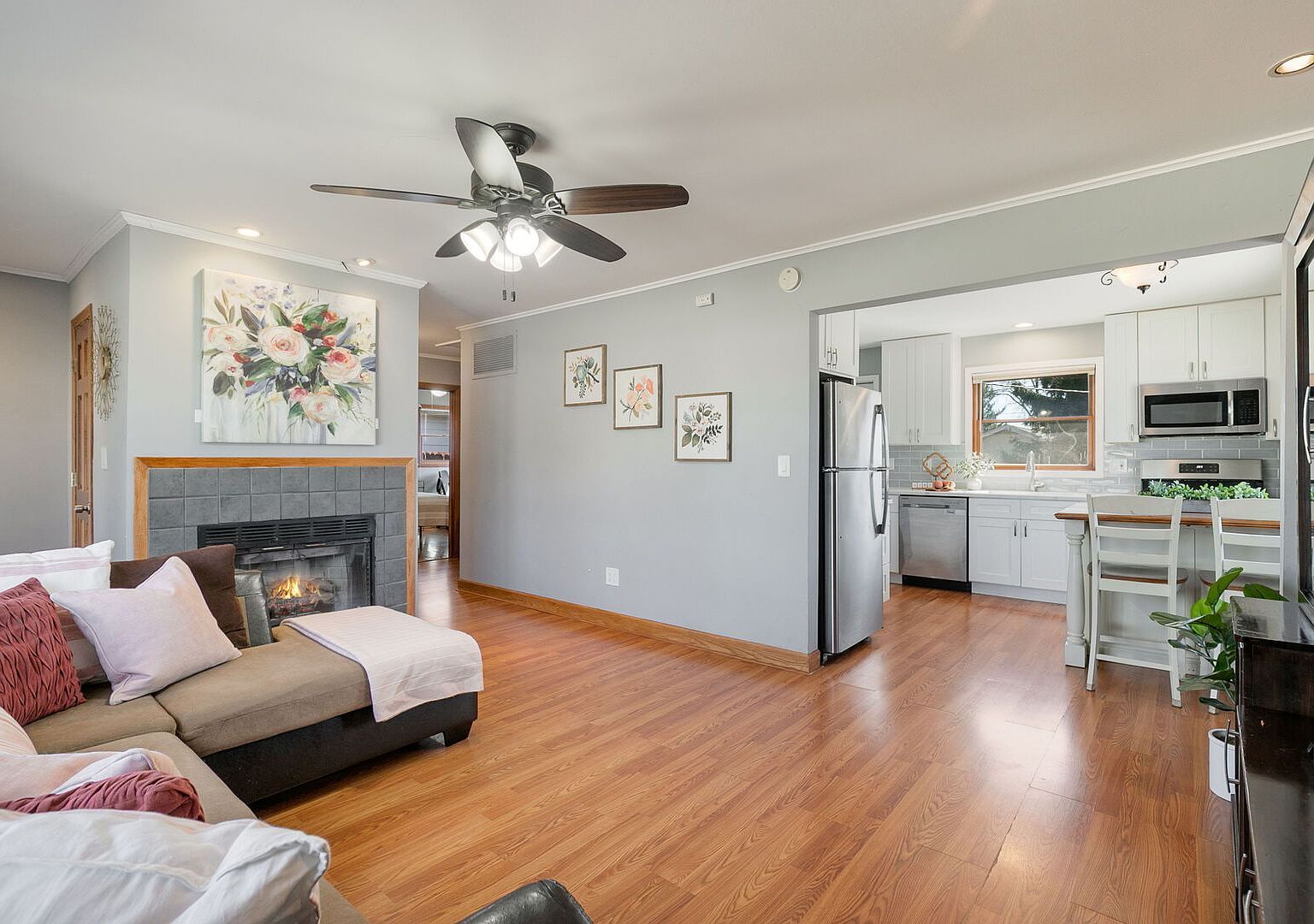 417 Lawrence Ave Grayslake, IL 60030 - Thumbnail 5