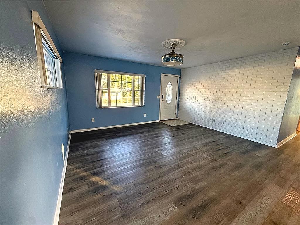 926 Everett St Lake Alfred, FL 33850 - Thumbnail 5