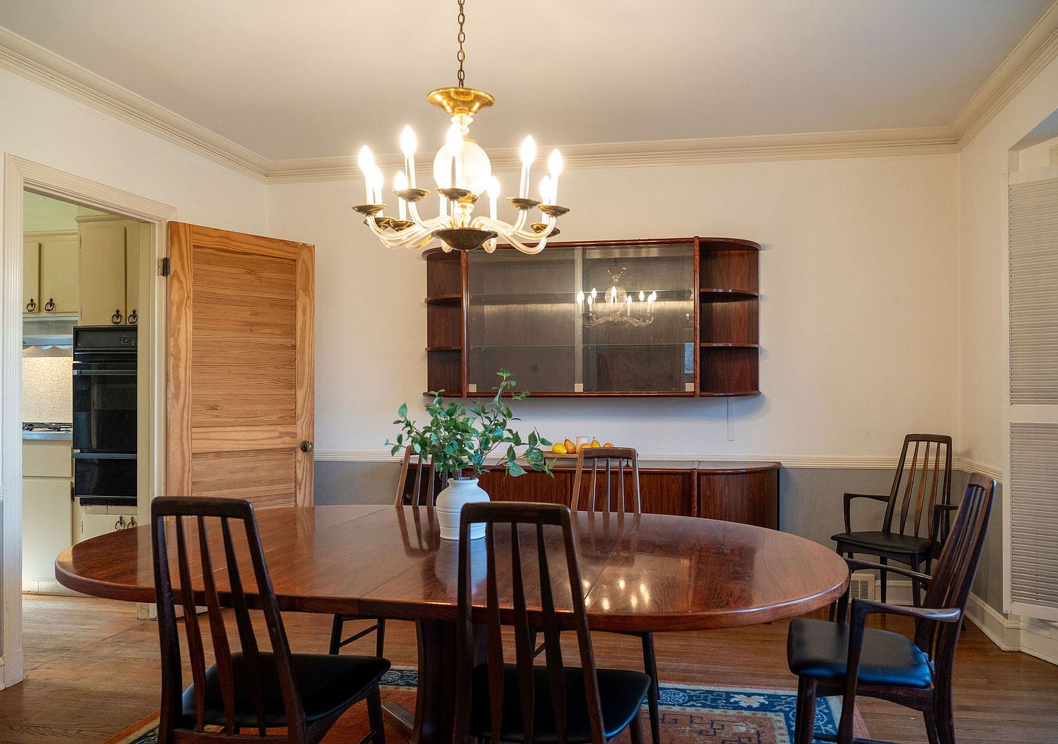 3701 Foster St Evanston, IL 60203 - Thumbnail 5