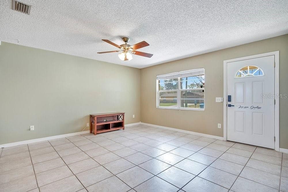 1813 Oakey Ave Deland, FL 32720 - Thumbnail 5