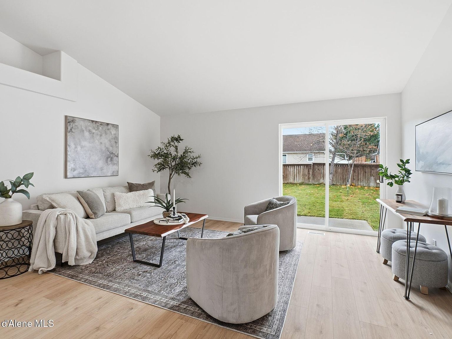 1664 W Durham Dr Coeur D Alene, ID 83815 - Thumbnail 5