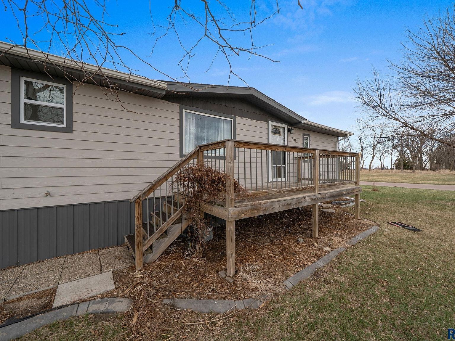 900 S Harrison St Lennox, SD 57039 - Thumbnail 5