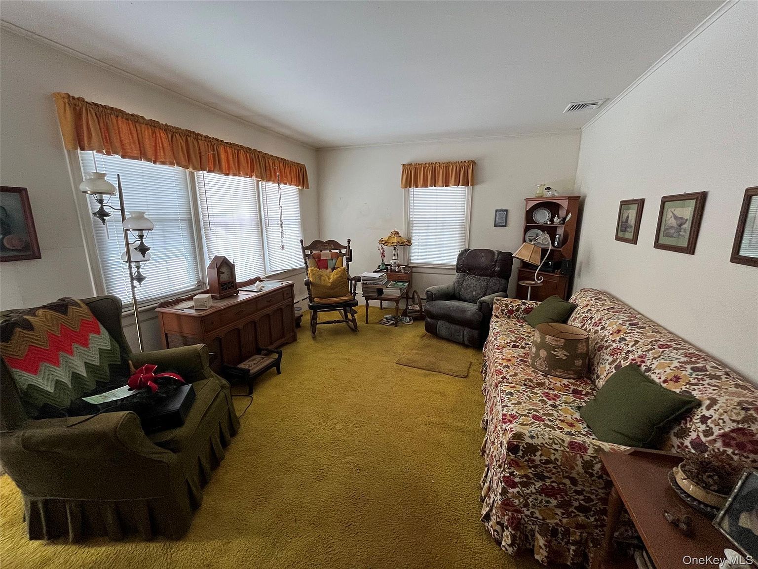 300 Hewlett Ave East Patchogue, NY 11772 - Thumbnail 5