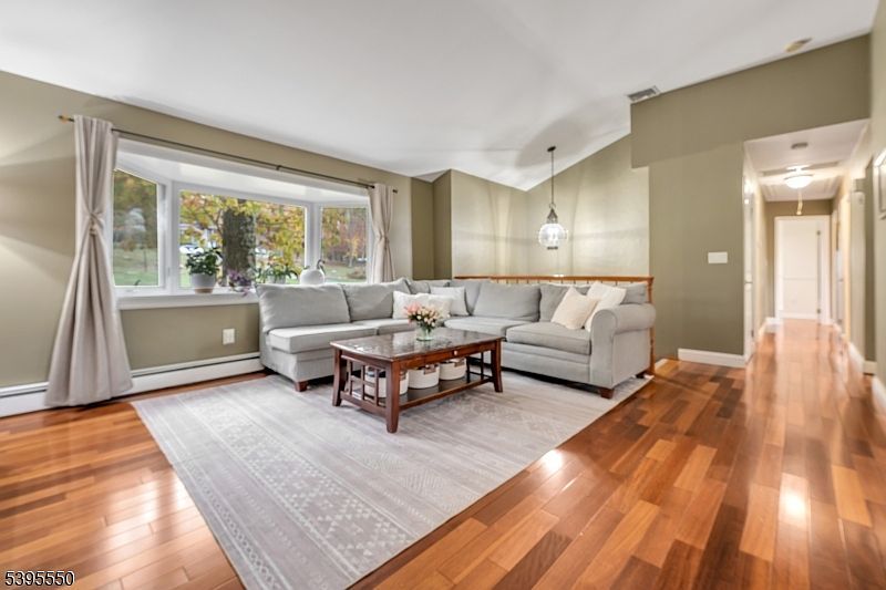 41 Shongum Rd Randolph, NJ 07869 - Thumbnail 5