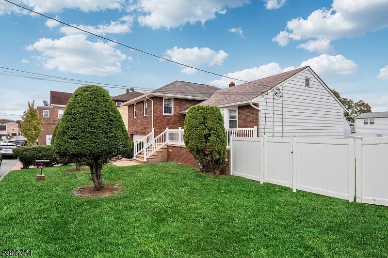 22 Mount Pleasant Ave Woodland Park, NJ 07424 - Thumbnail 5