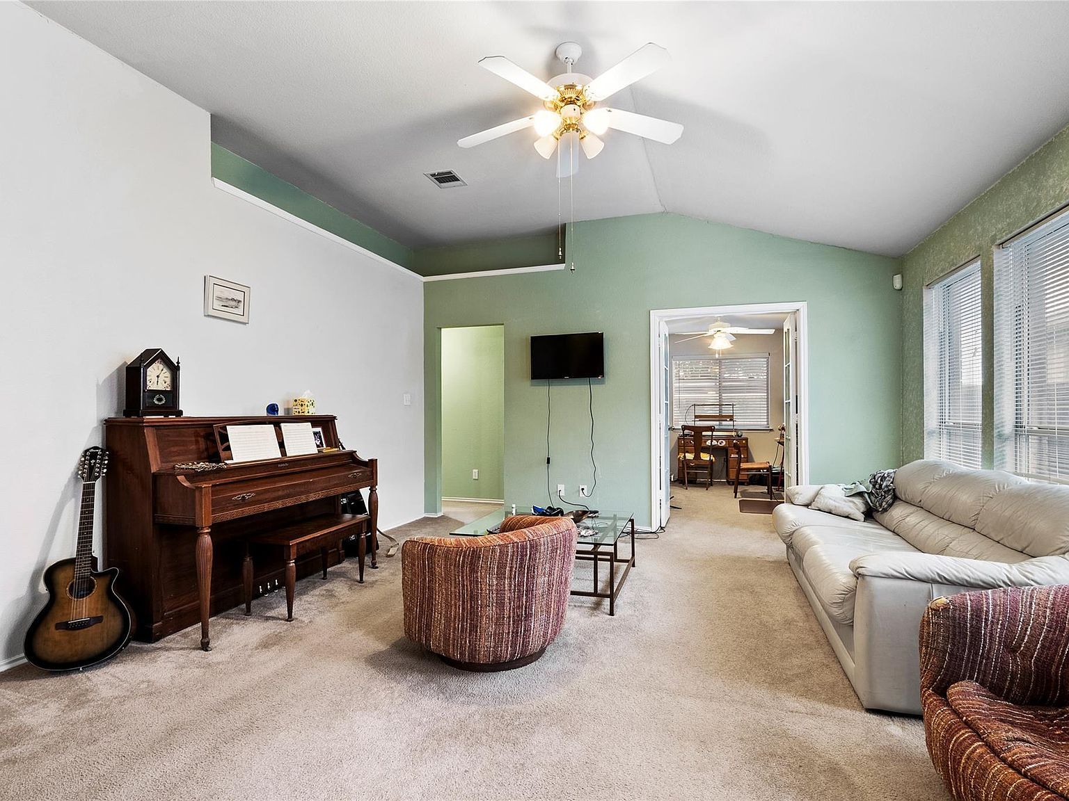 120 Shenandoah Trl Elgin, TX 78621 - Thumbnail 5