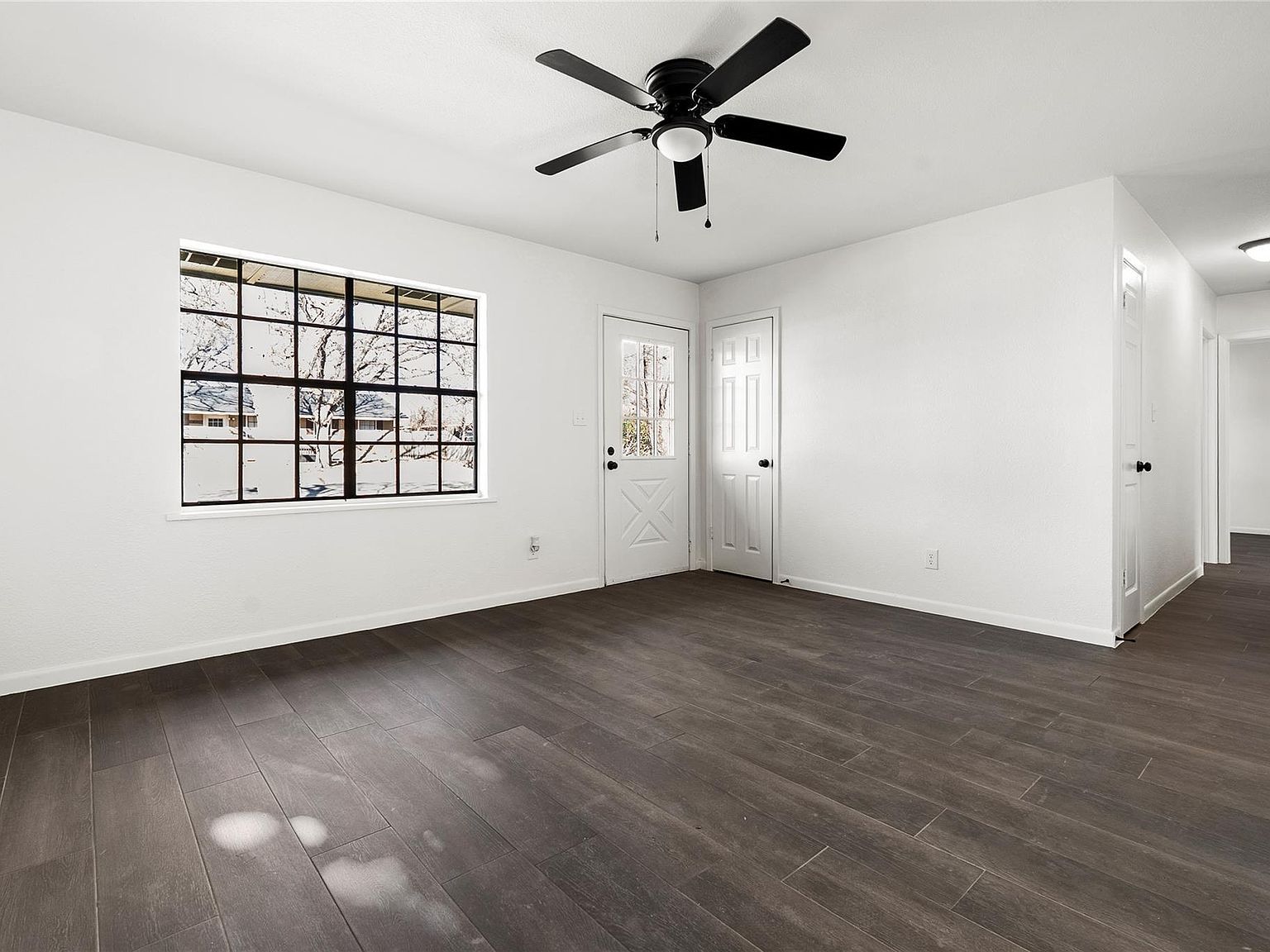 616 Mogonye Ln Elgin, TX 78621 - Thumbnail 5