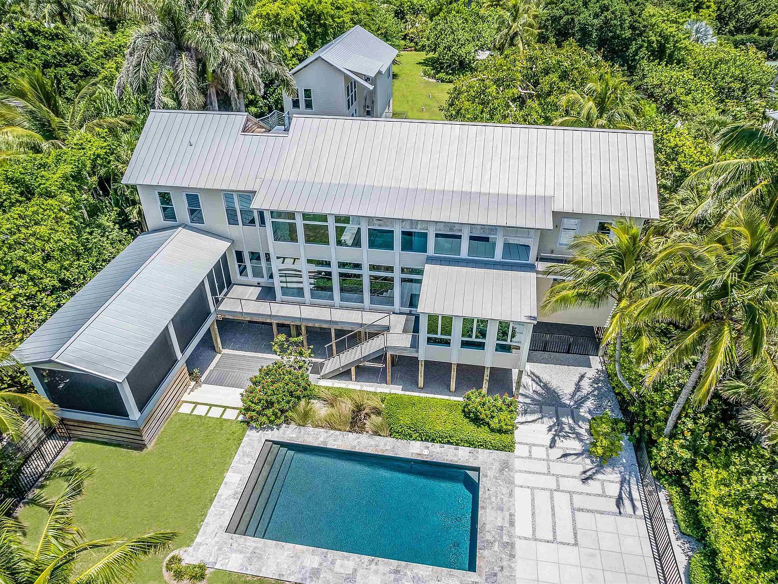 16512 Captiva Dr Captiva, FL 33924 - Thumbnail 5