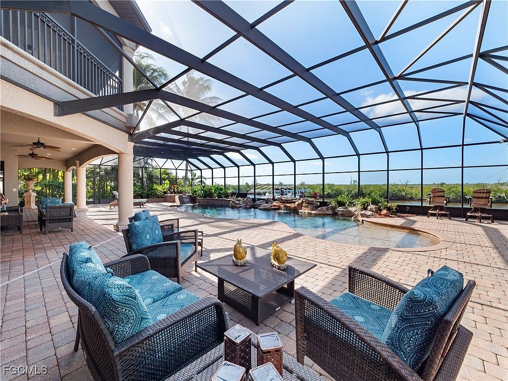 848 W Cape Estates Cir Cape Coral, FL 33993 - Thumbnail 5