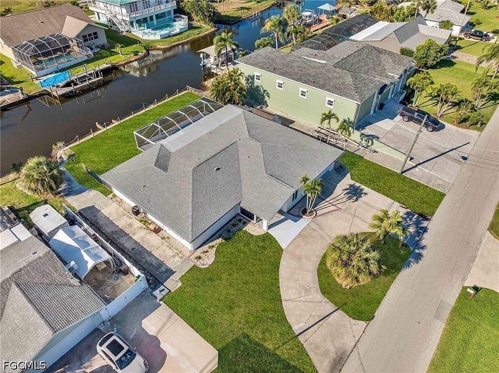 6401 Plumosa Ave Fort Myers, FL 33908 - Thumbnail 5