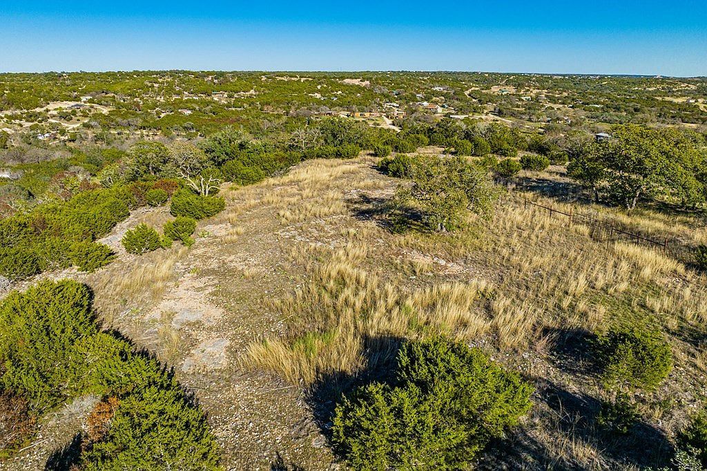 230 Adkins Rd S Kerrville, TX 78028 - Thumbnail 5