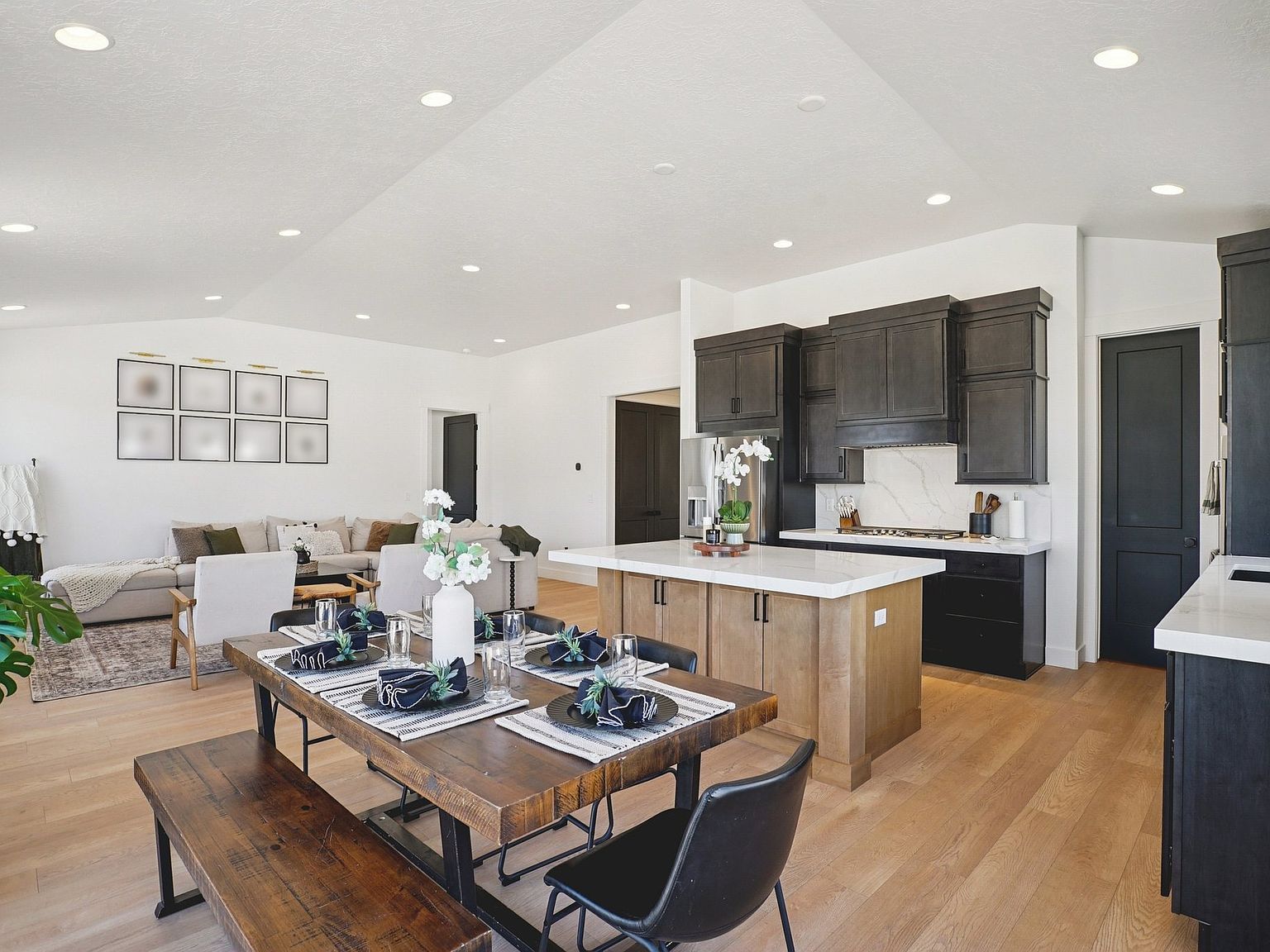 1538 N 3200 W Provo, UT 84601 - Thumbnail 5