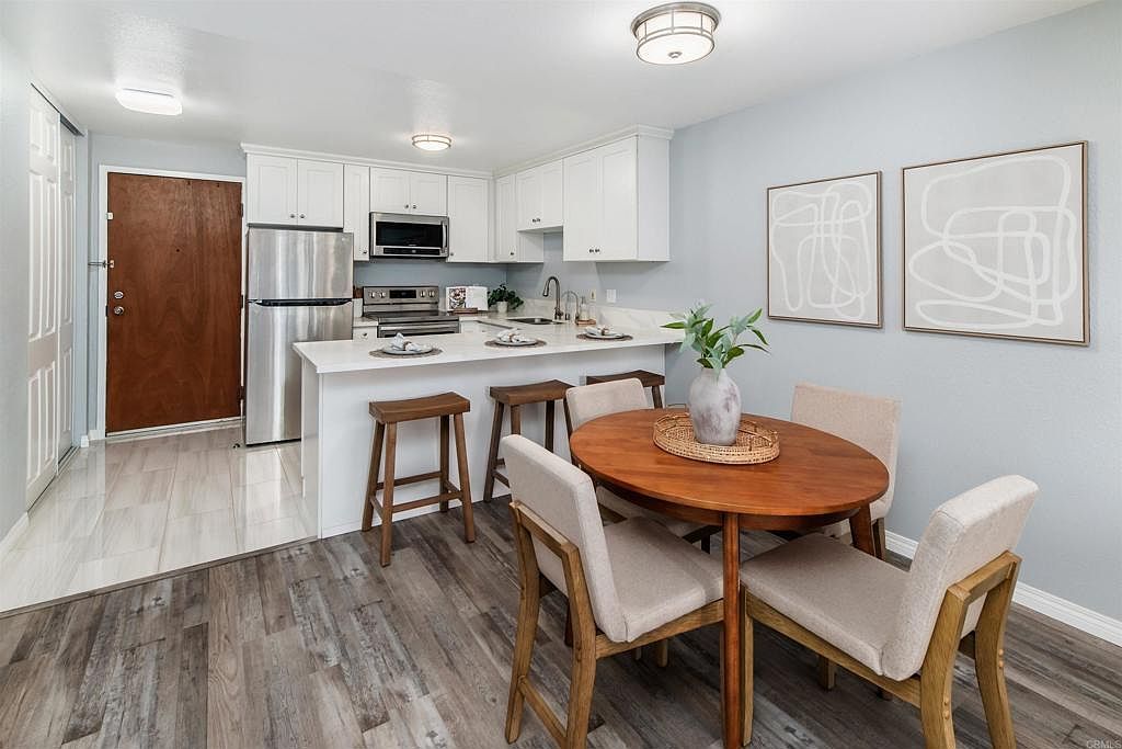 8308 Regents Rd UNIT 1H San Diego, CA 92122 - Thumbnail 5