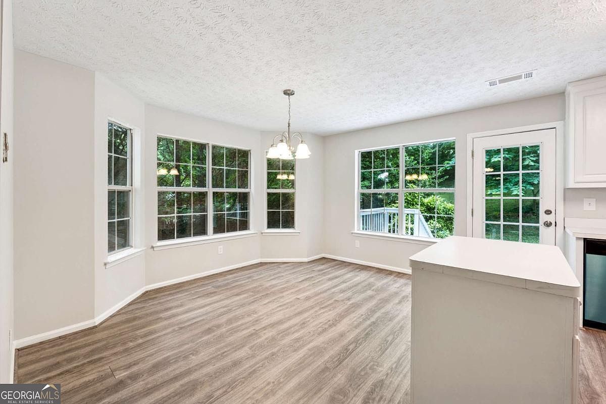 540 Alcovy Hills Dr Lawrenceville, GA 30045 - Thumbnail 5