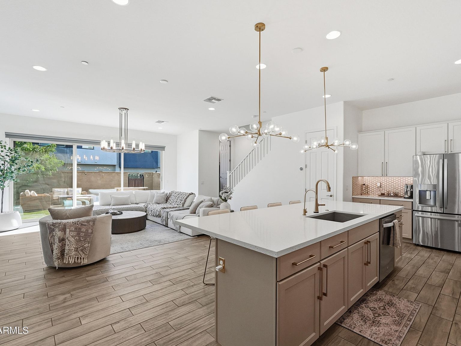 1973 W Kinfield Trl Phoenix, AZ 85085 - Thumbnail 5