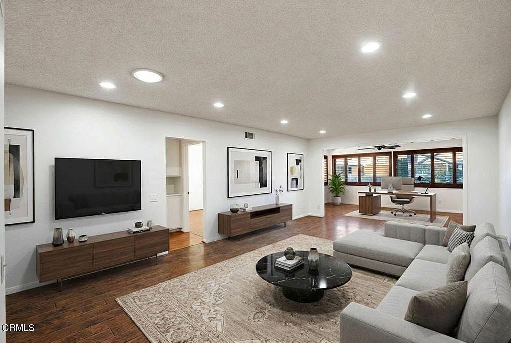 7115 Village 7 Camarillo, CA 93012 - Thumbnail 5