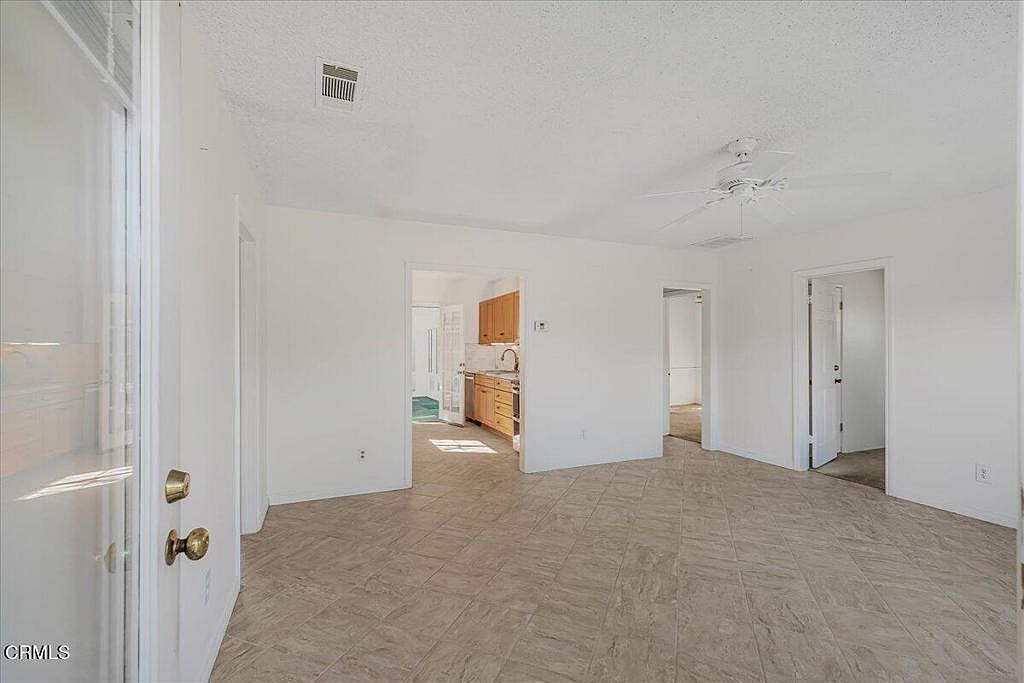 5076 Alta St Simi Valley, CA 93063 - Thumbnail 5