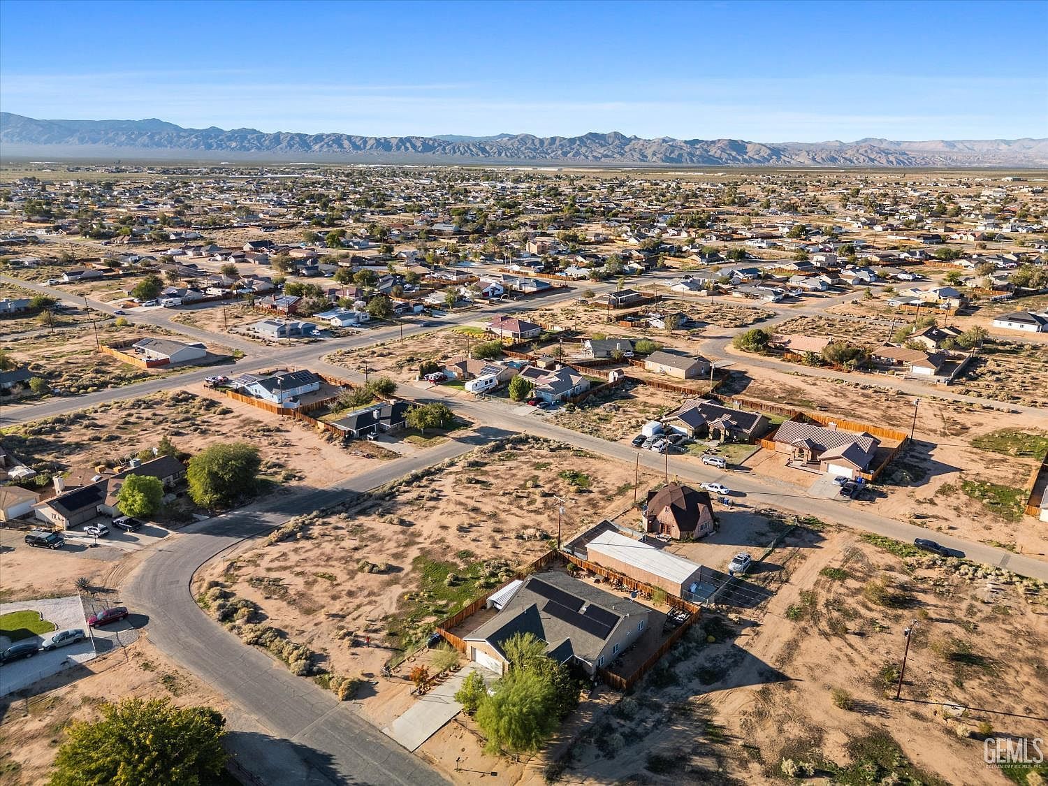 8812 Nipa Ave California City, CA 93505 - Thumbnail 5