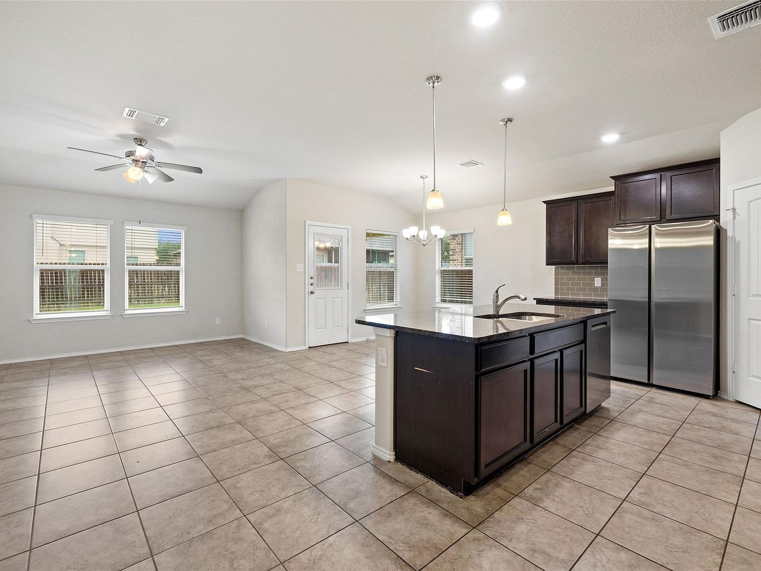 5586 Perdita Dr Belton, TX 76513 - Thumbnail 5