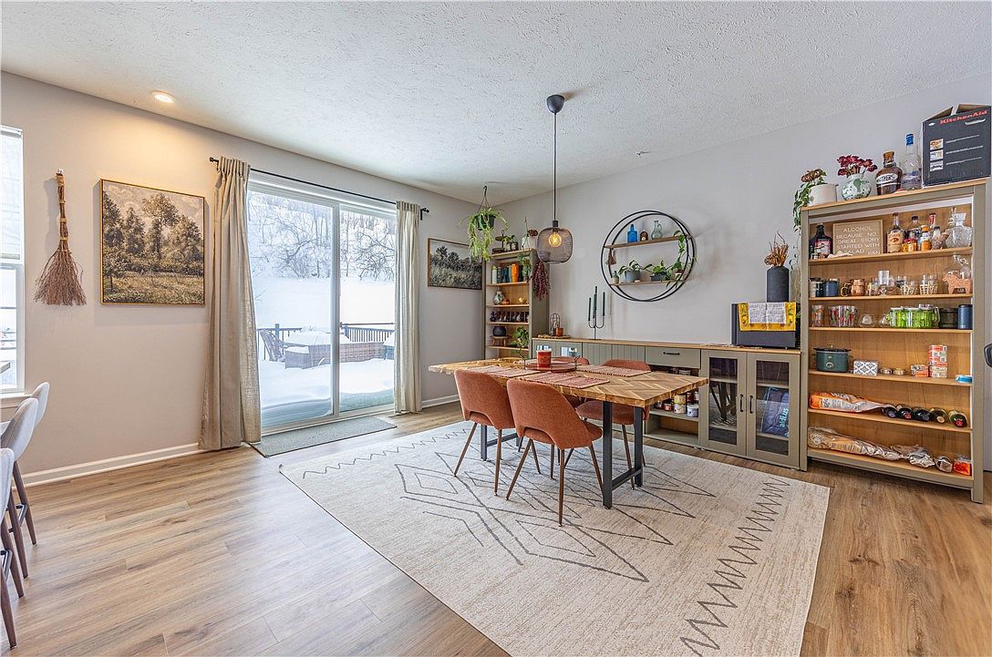 103 Sweetwater Dr Coraopolis, PA 15108 - Thumbnail 5