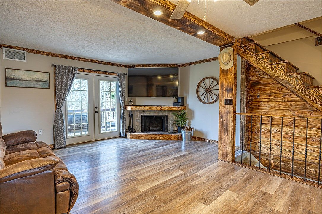 127 Forest Dr Seven Fields, PA 16046 - Thumbnail 5