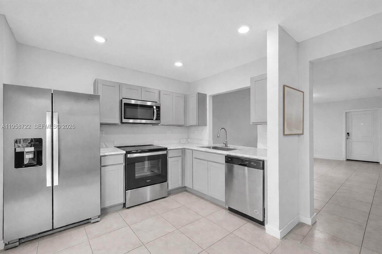 460 NE 4th Ln Florida City, FL 33034 - Thumbnail 5