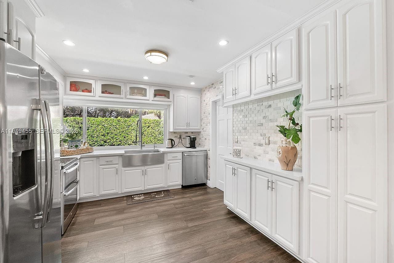 7601 SW 165th Ter Palmetto Bay, FL 33157 - Thumbnail 5