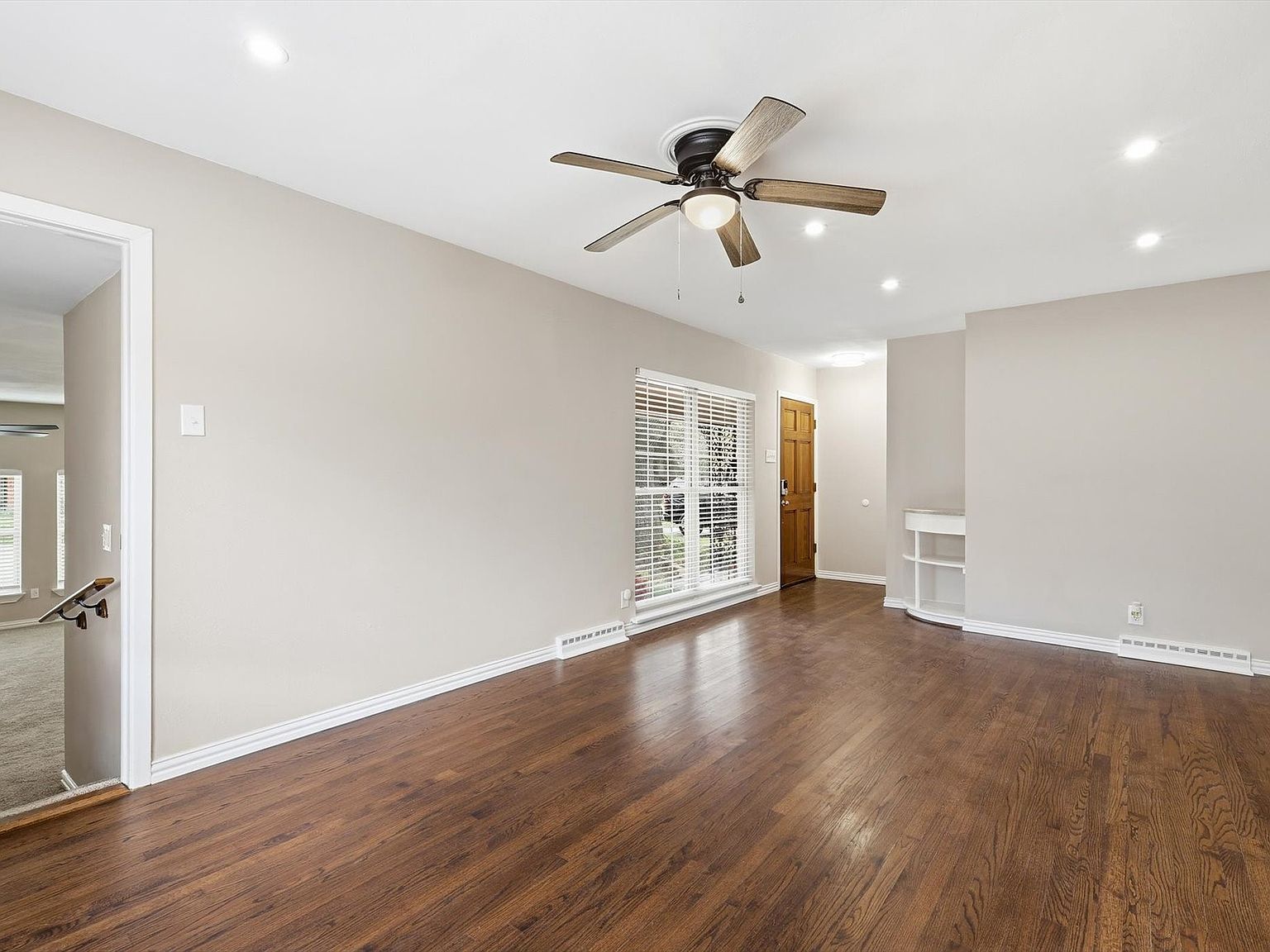7329 Edgerton Dr Dallas, TX 75231 - Thumbnail 5