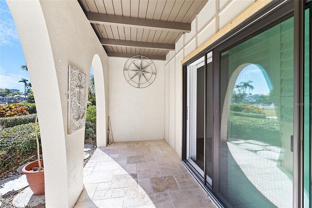 505 Plaza Seville Ct APT 9 Treasure Island, FL 33706 - Thumbnail 5