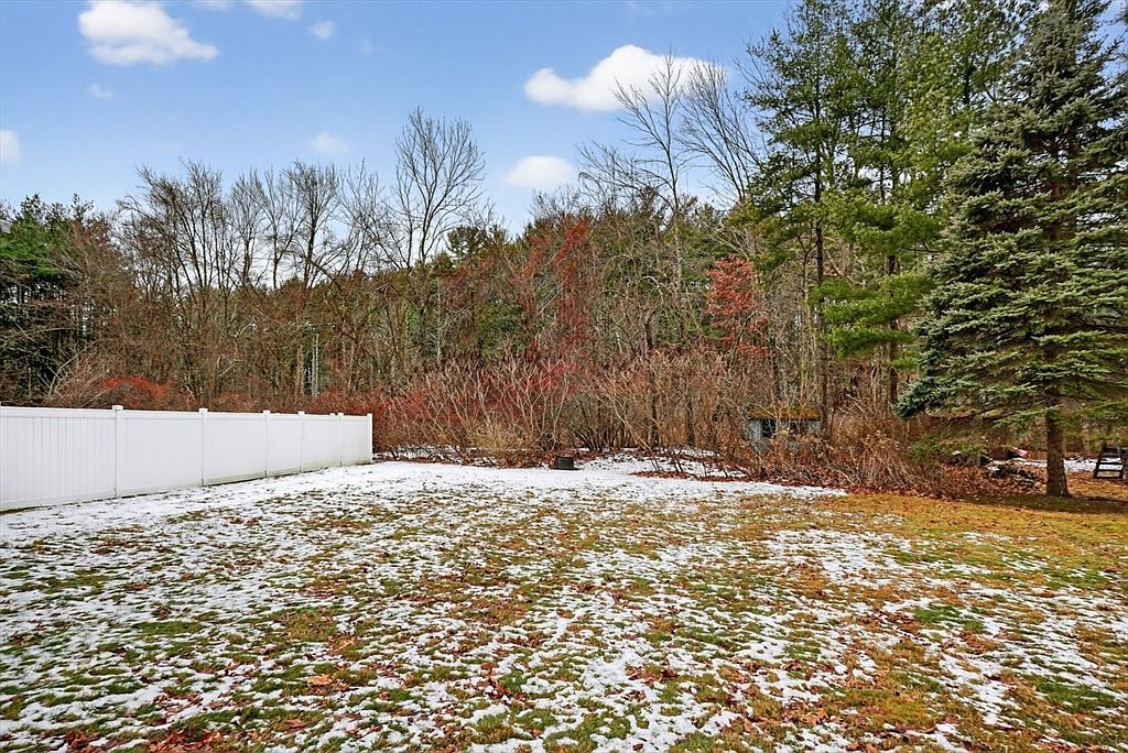 12 Keyes Rd Westford, MA 01886 - Thumbnail 5