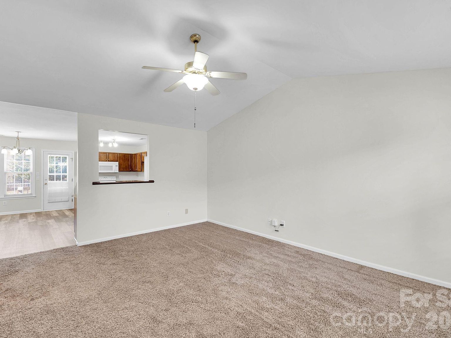 10018 Meadowmead Ct Charlotte, NC 28273 - Thumbnail 5