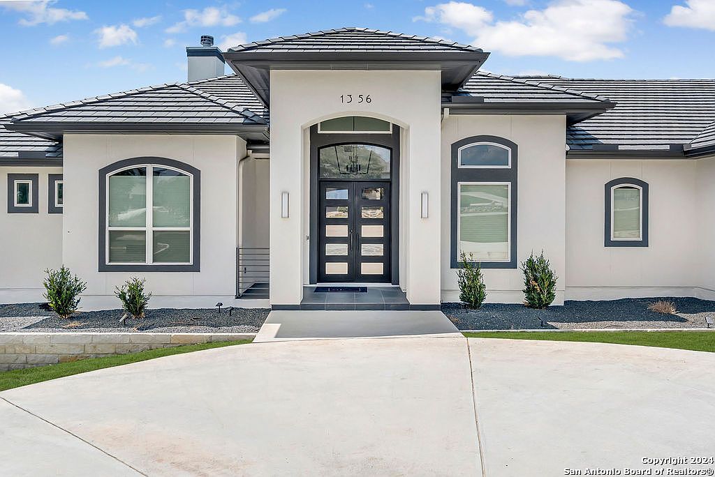 1356 Bordeaux Ln New Braunfels, TX 78132 - Thumbnail 5