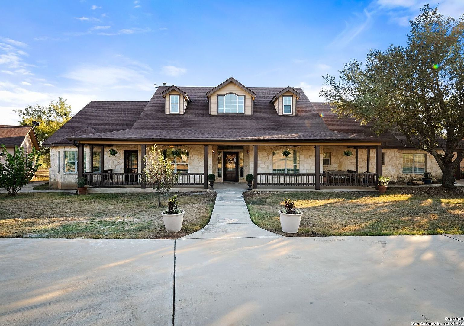 765 Loop 1604 E Saint Hedwig, TX 78152 - Thumbnail 5