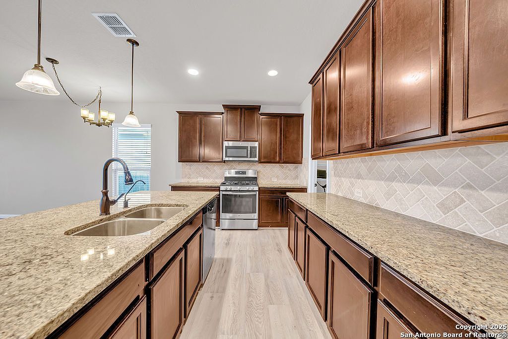 10423 Francisco Way San Antonio, TX 78109 - Thumbnail 5