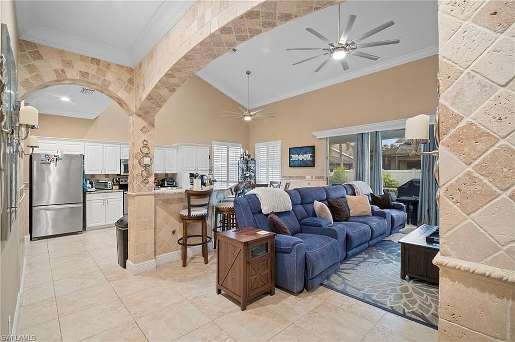 88 Burnt Pine Dr Naples, FL 34119 - Thumbnail 5