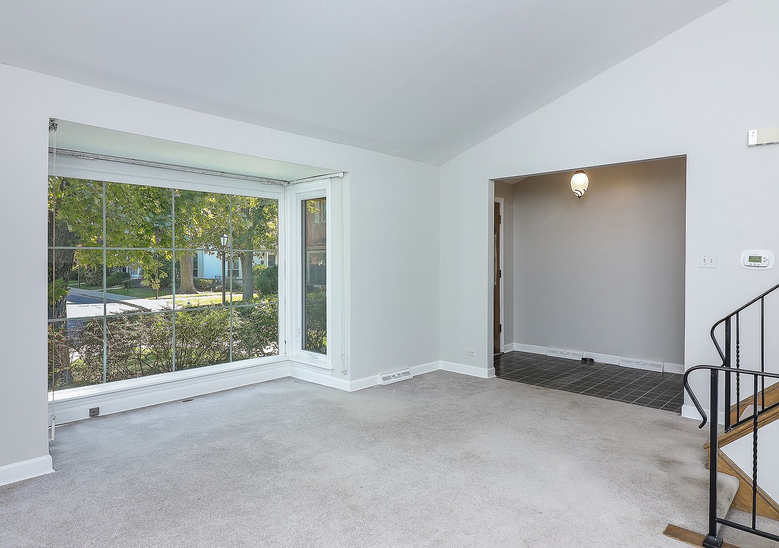 495 Old Surrey Rd Hinsdale, IL 60521 - Thumbnail 5