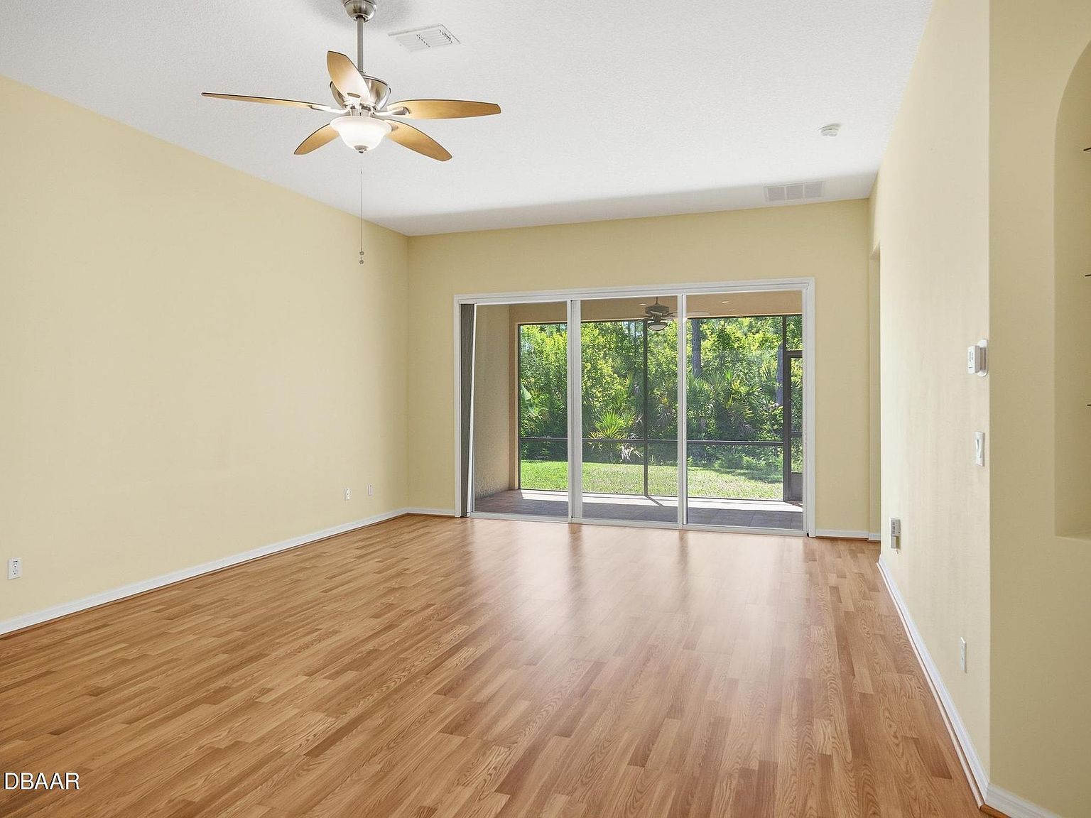 144 Mendoza Cir Daytona Beach, FL 32124 - Thumbnail 5