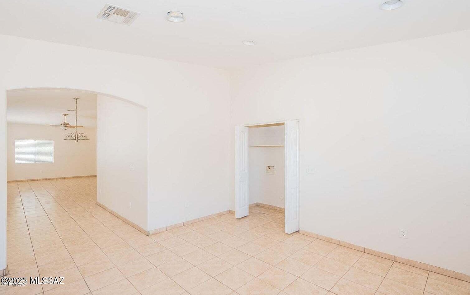 5009 S Park Ave Tucson, AZ 85706 - Thumbnail 5