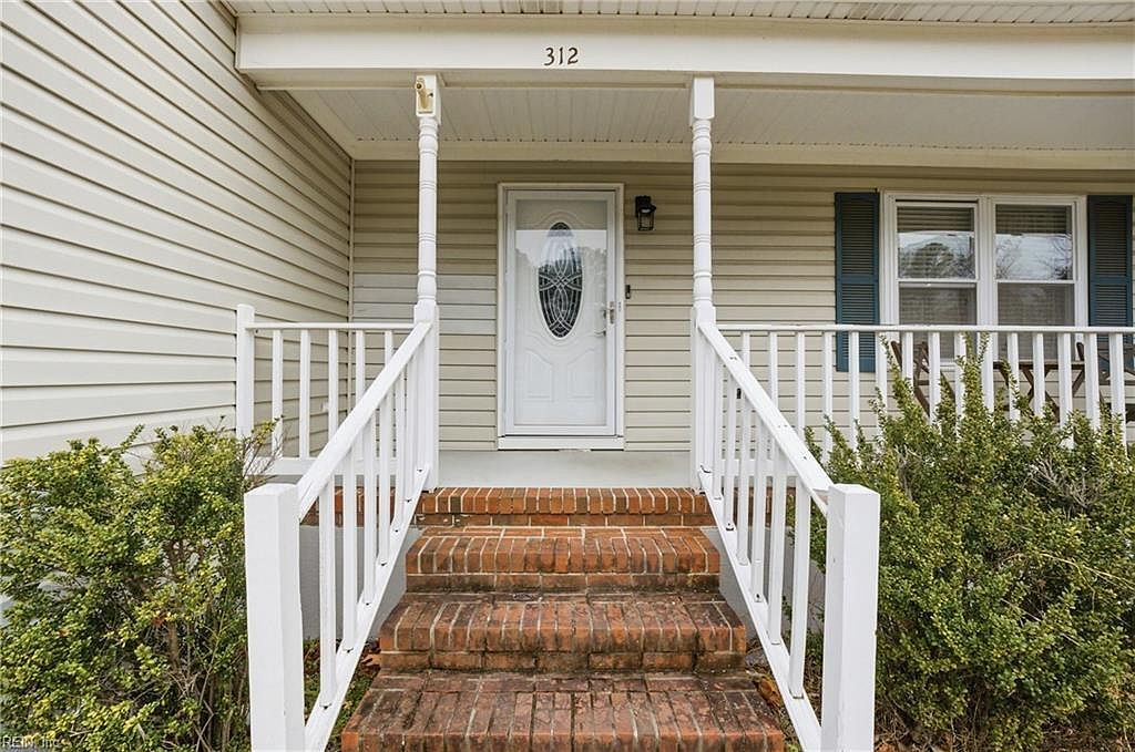 312 Nelson Pkwy Hampton, VA 23669 - Thumbnail 5