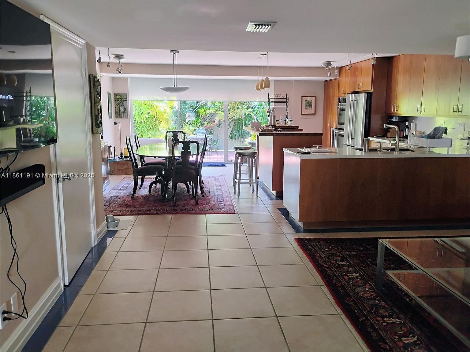 612 NE 27th Ave Hallandale, FL 33009  | New build