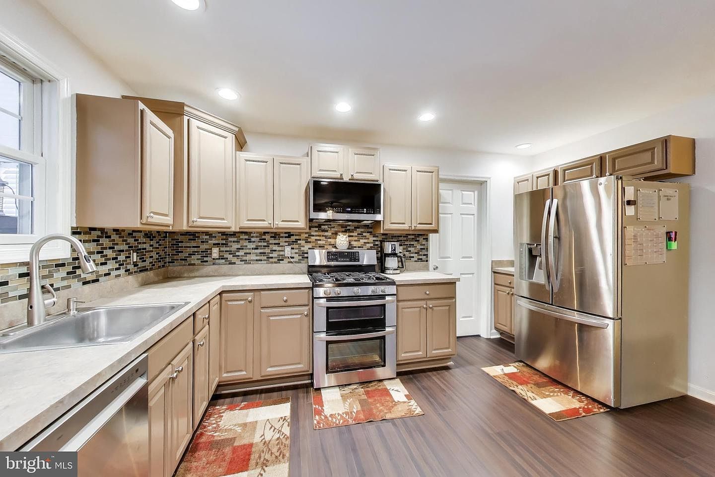 93 Jones Station Rd Arnold, MD 21012 - Thumbnail 5