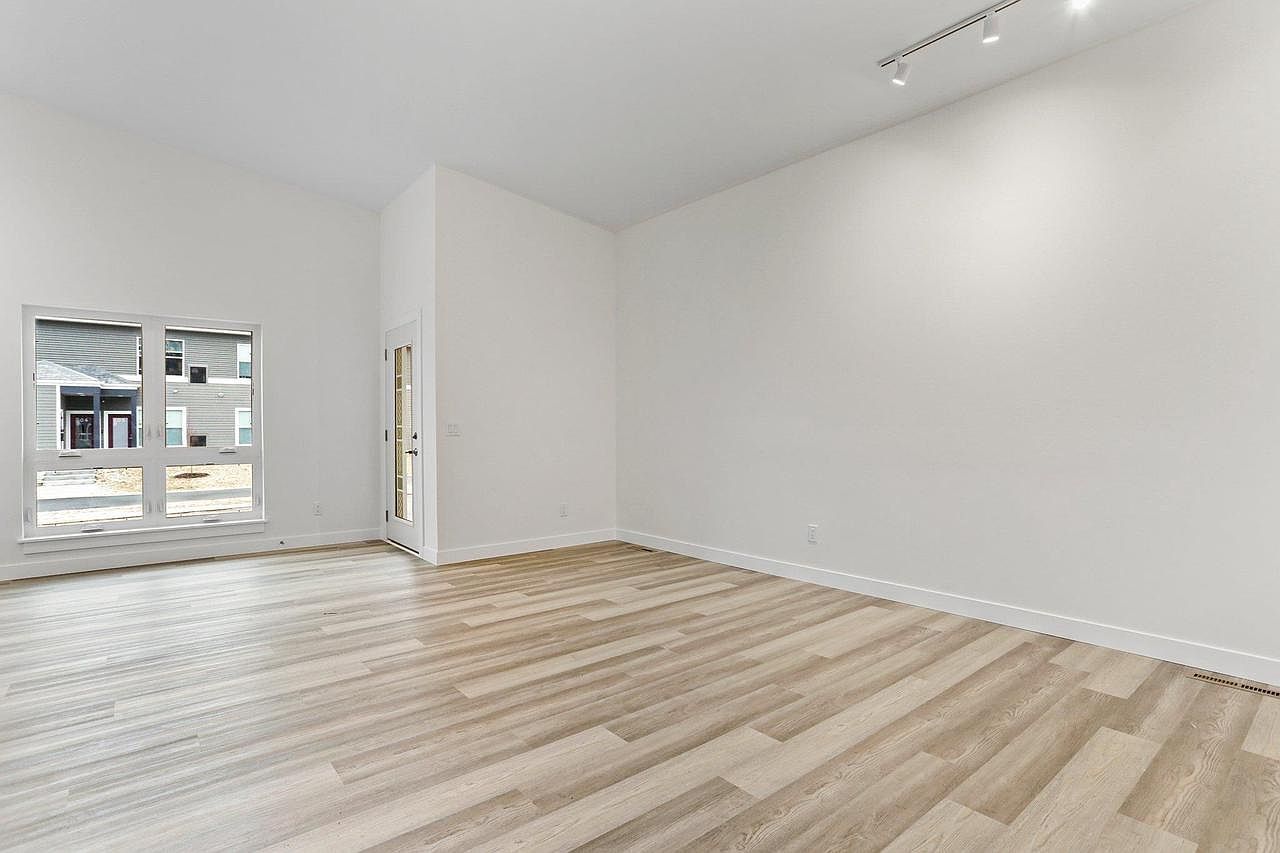 110 Boneset Ave Poynette, WI 53955 - Thumbnail 5